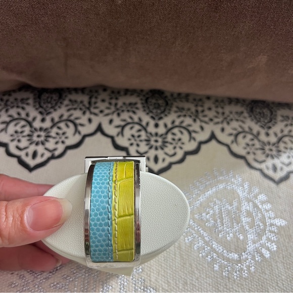 EMBASSY by GRUEN Watch Womens Silver Tone Stainless Steel Cuff - Picture 3 of 4